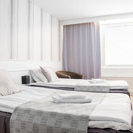 Hotel Kajaani Bagian luar foto